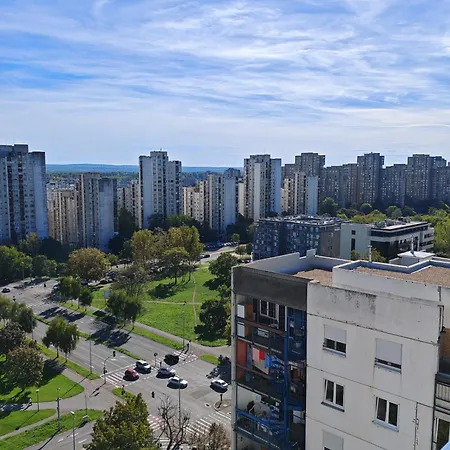 Andrej 64 Appartement *